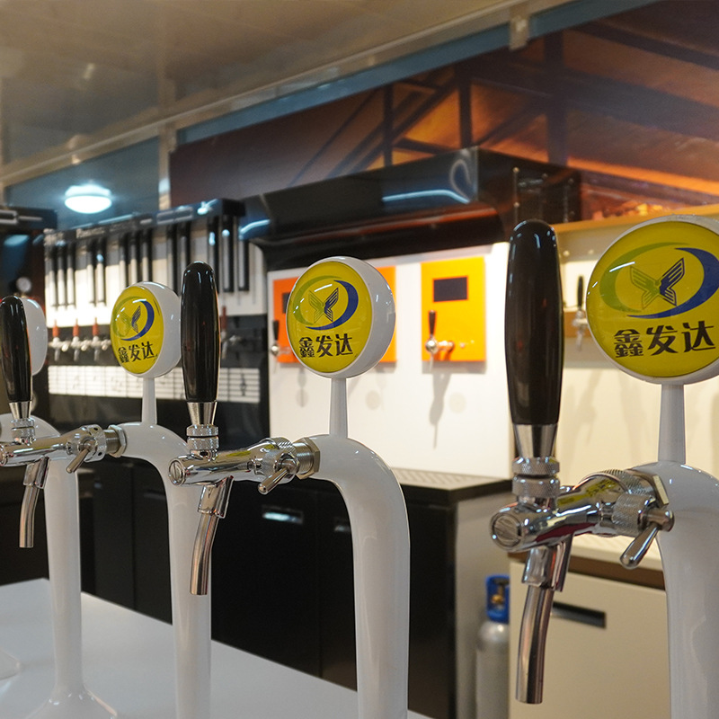 Custom Commercial Beer Machine - огляд і ціна Craft Beer & Wine U-