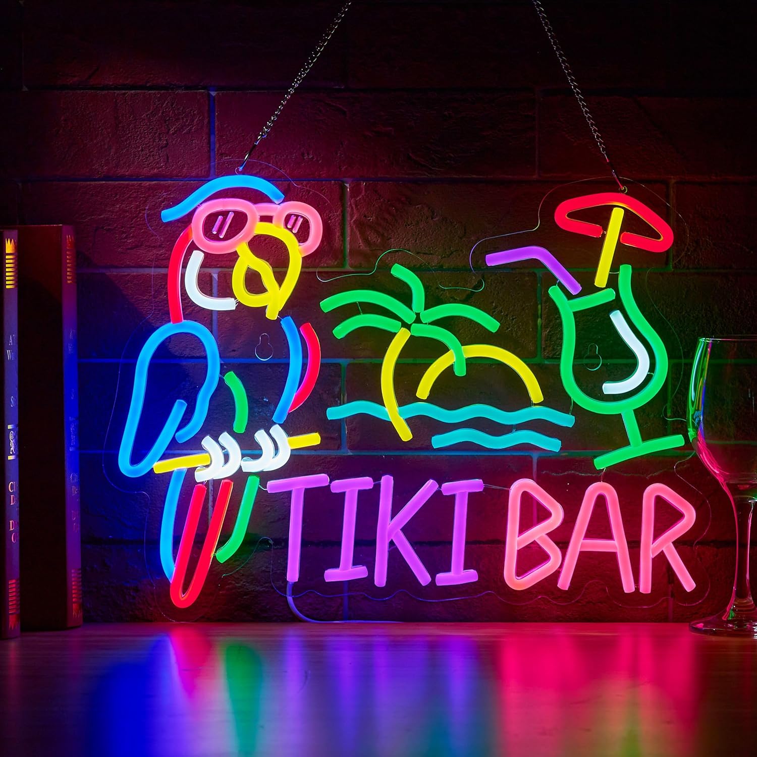 Tiki Bar Parrot Palm Tree Neon - огляд і ціна Beer & Wine Downtown